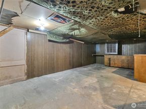 10021 16th Avenue S, Seattle WA 98168