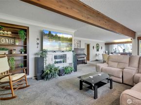 10021 16th Avenue S, Seattle WA 98168