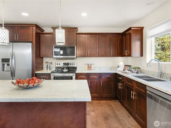 10034 59th Avenue S, Seattle WA 98178