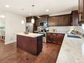 10034 59th Avenue S, Seattle WA 98178