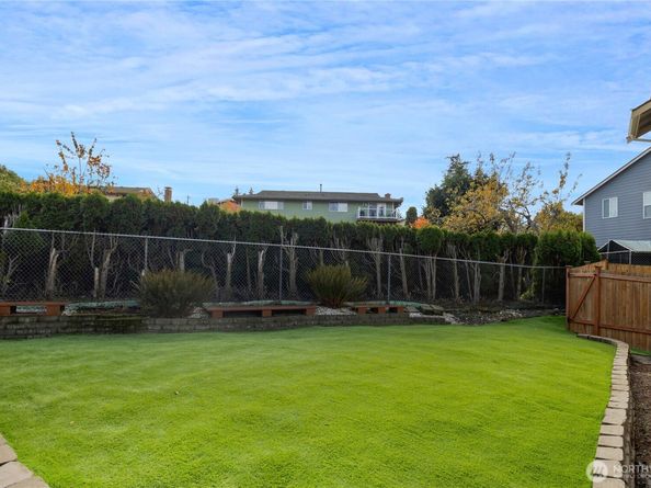 10034 59th Avenue S, Seattle WA 98178