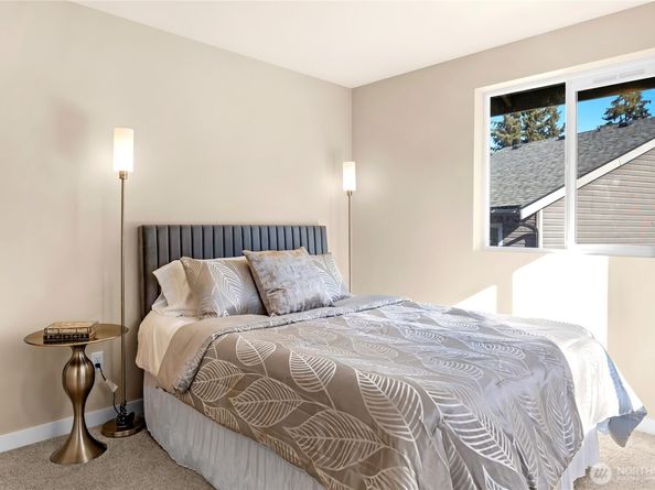 10034 59th Avenue S, Seattle WA 98178