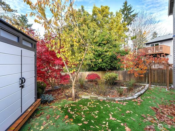 10034 59th Avenue S, Seattle WA 98178