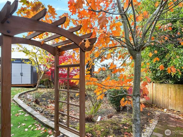 10034 59th Avenue S, Seattle WA 98178