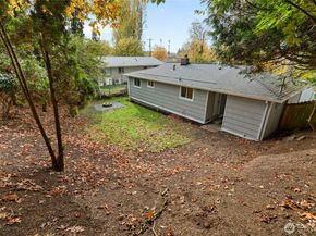 10050 12th Avenue SW, Seattle WA 98146