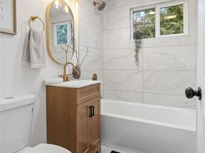 10050 12th Avenue SW, Seattle WA 98146