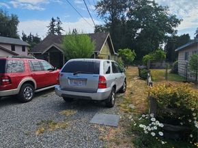 18534 Stone Avenue N, Shoreline WA 98133