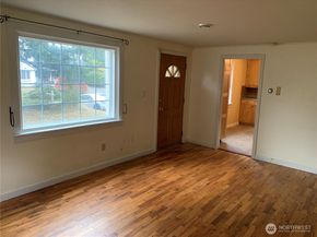 12811 10th Avenue S, Burien WA 98168
