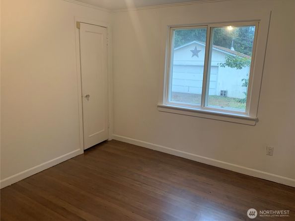 12811 10th Avenue S, Burien WA 98168