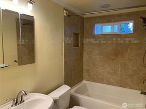 12811 10th Avenue S, Burien WA 98168