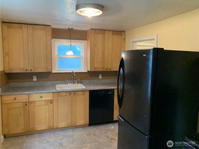 12811 10th Avenue S, Burien WA 98168