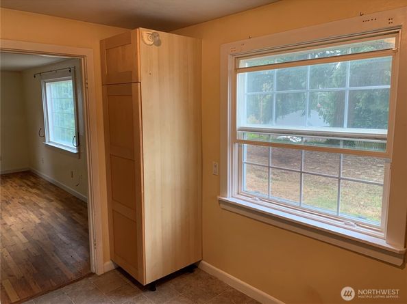 12811 10th Avenue S, Burien WA 98168