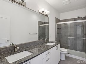 1434 157th Place NE 2802, Bellevue WA 98008