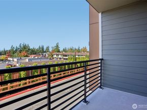 1434 157th Place NE 2802, Bellevue WA 98008