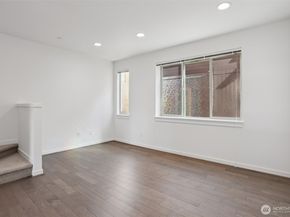 1434 157th Place NE 2802, Bellevue WA 98008