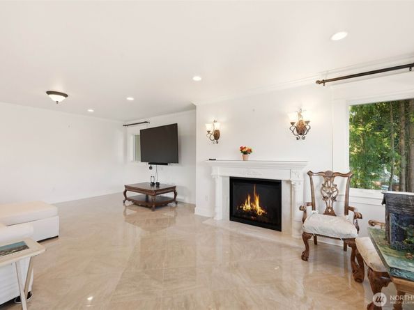 3821 Shelby Road, Lynnwood WA 98087