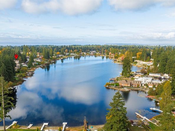 3821 Shelby Road, Lynnwood WA 98087