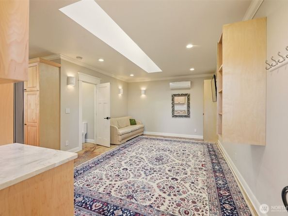 3821 Shelby Road, Lynnwood WA 98087