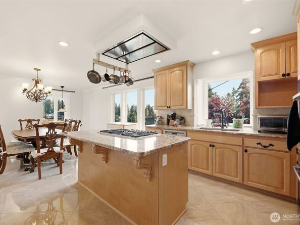 3821 Shelby Road, Lynnwood WA 98087