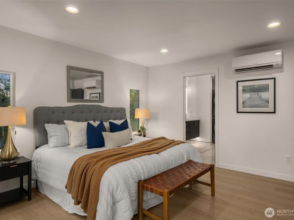 1801 29th Avenue S, Seattle WA 98144