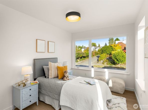 1801 29th Avenue S, Seattle WA 98144