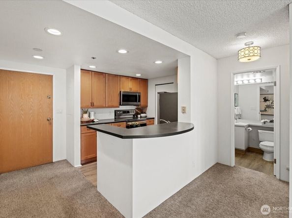 121 Vine Street 1404, Seattle WA 98121