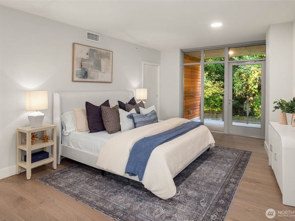 1250 Alki Avenue SW 2A, Seattle WA 98116