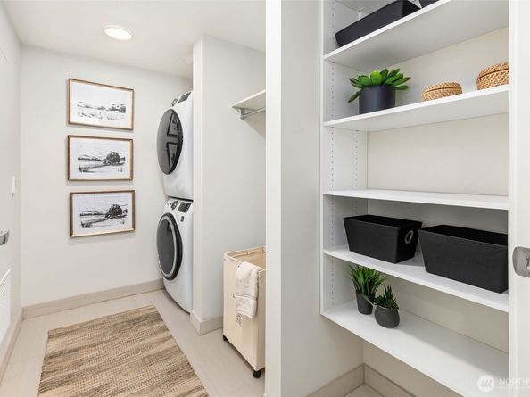 1250 Alki Avenue SW 2A, Seattle WA 98116