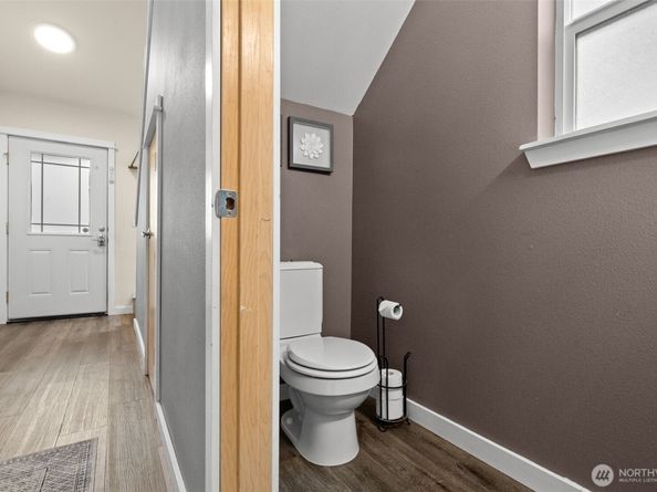 2314 SE Abernathy Court, Port Orchard WA 98366