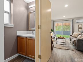 2314 SE Abernathy Court, Port Orchard WA 98366