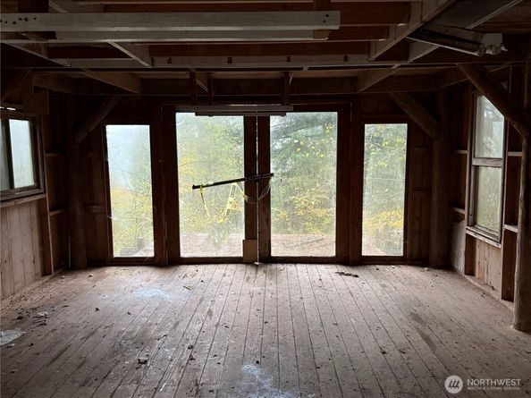 3780 S Mission Road W, Bremerton WA 98312