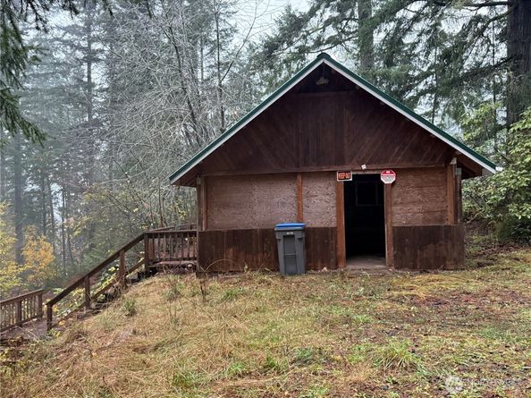 3780 S Mission Road W, Bremerton WA 98312