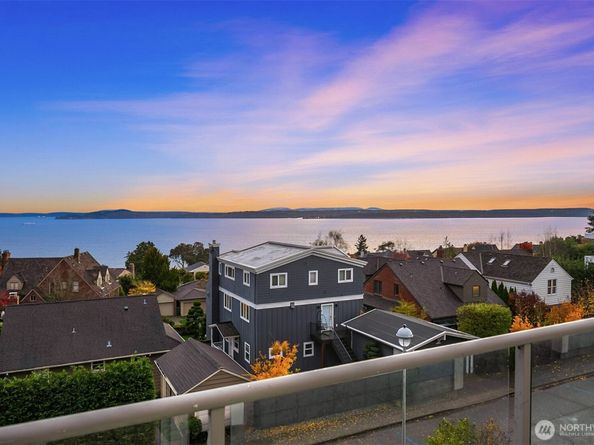 2507 Westmont Way W, Seattle WA 98199