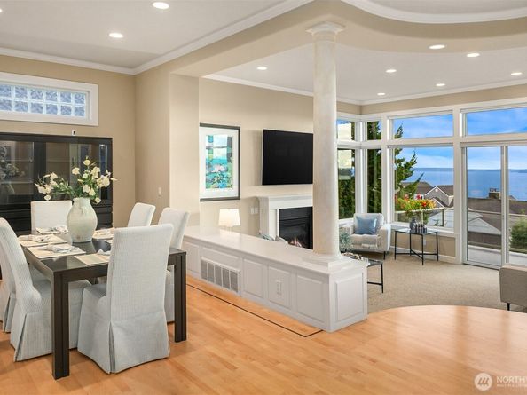 2507 Westmont Way W, Seattle WA 98199