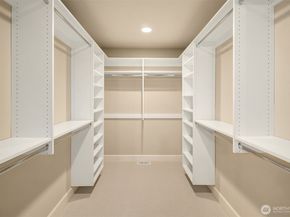 2507 Westmont Way W, Seattle WA 98199