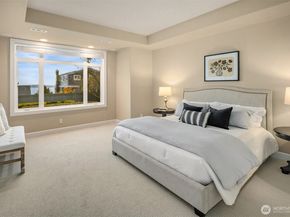 2507 Westmont Way W, Seattle WA 98199