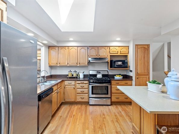 13105 111th Place NE, Kirkland WA 98034