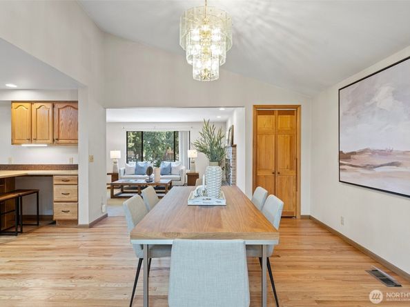 13105 111th Place NE, Kirkland WA 98034