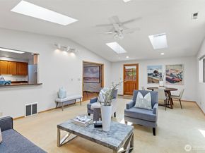 13105 111th Place NE, Kirkland WA 98034