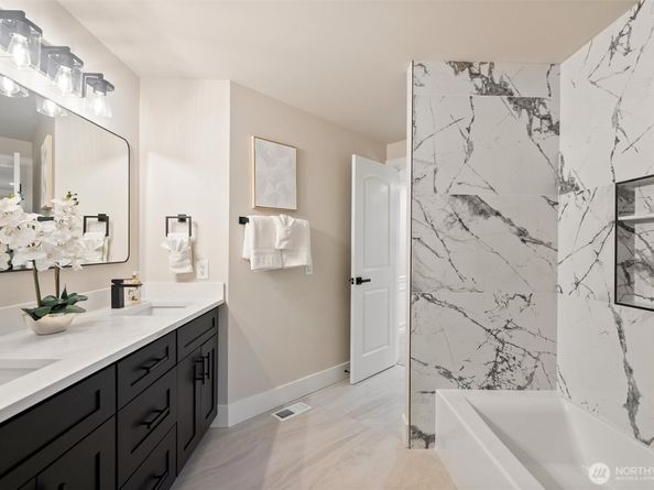 17105 SE 47th Court, Bellevue WA 98006