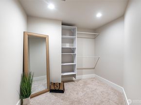 17105 SE 47th Court, Bellevue WA 98006