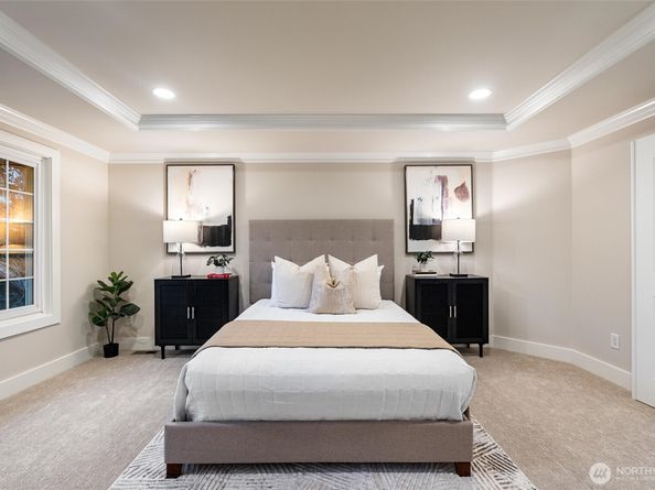 17105 SE 47th Court, Bellevue WA 98006