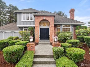 17105 SE 47th Court, Bellevue WA 98006