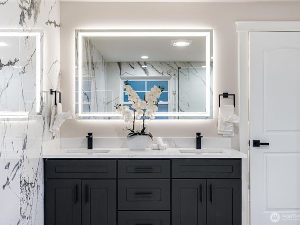 17105 SE 47th Court, Bellevue WA 98006