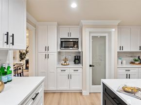 17105 SE 47th Court, Bellevue WA 98006