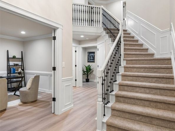 17105 SE 47th Court, Bellevue WA 98006