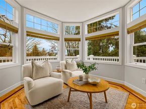 337 25th Avenue E, Seattle WA 98112