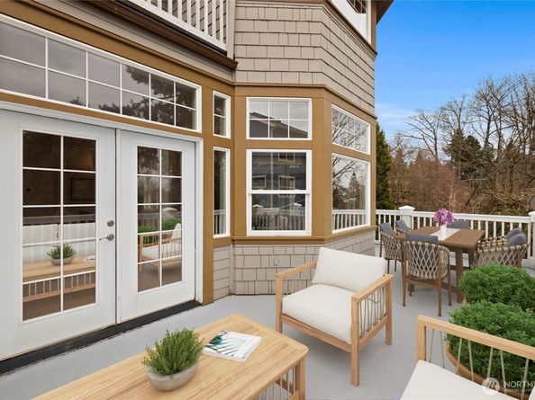 337 25th Avenue E, Seattle WA 98112