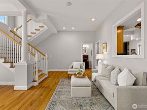 337 25th Avenue E, Seattle WA 98112