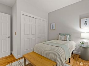 337 25th Avenue E, Seattle WA 98112